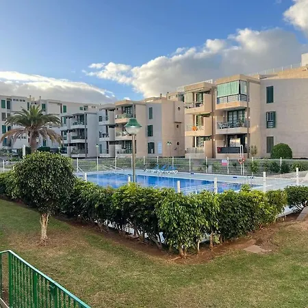 New Modern & Centrally-Located Apartment Arona  Extérieur photo