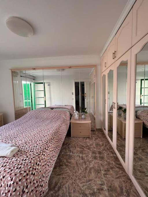 New Modern & Centrally-located Appartement Arona (Tenerife)